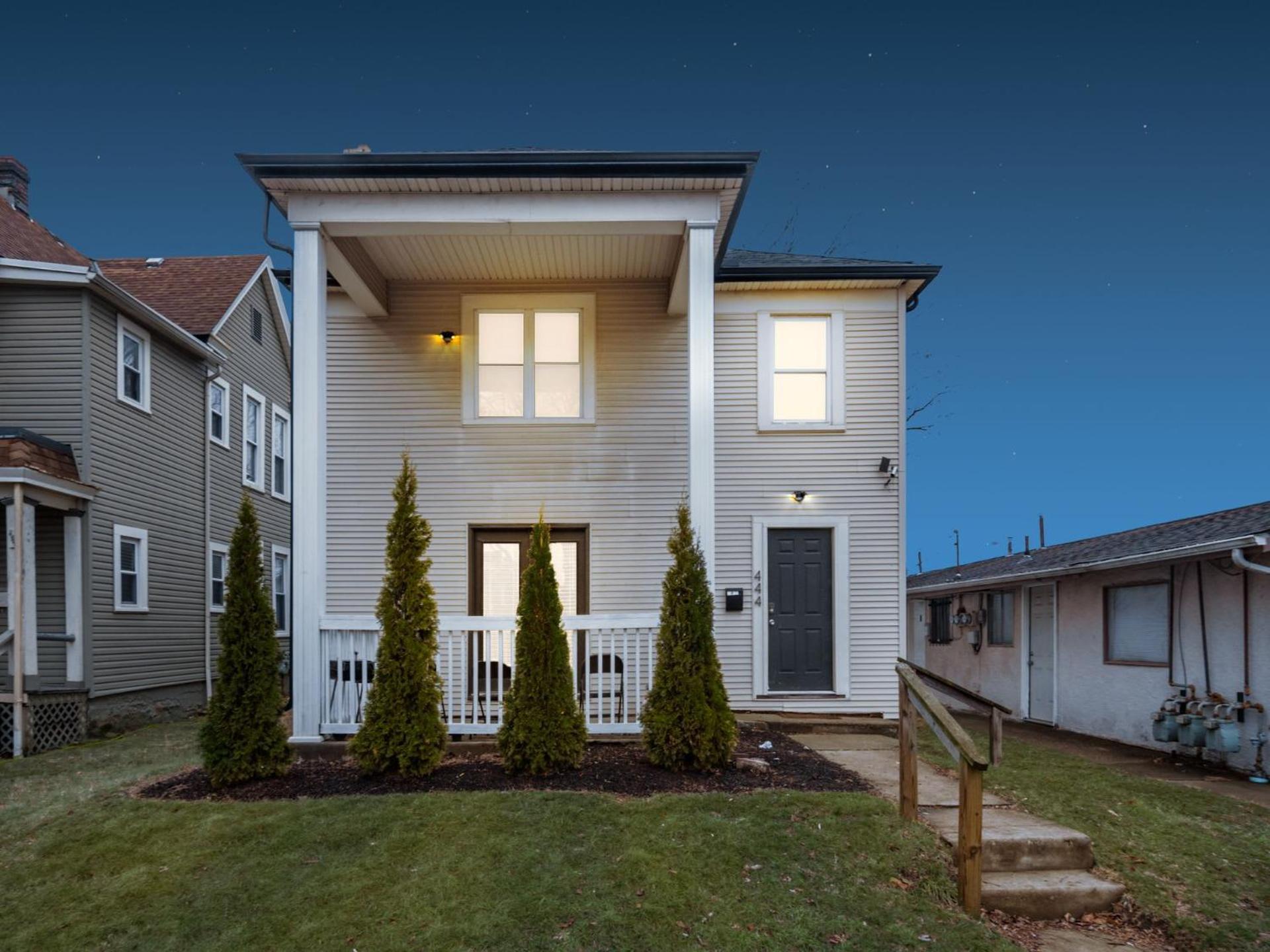 Vila Housepitality - The Osu Mansion- Osu Sleeps 20 Columbus Exteriér fotografie