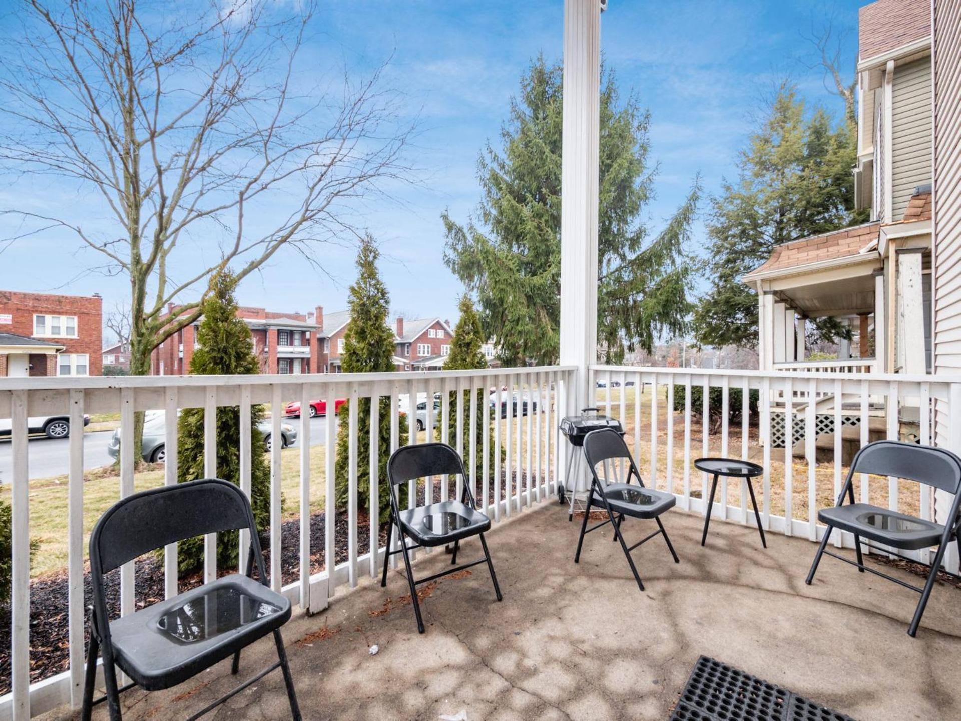 Vila Housepitality - The Osu Mansion- Osu Sleeps 20 Columbus Exteriér fotografie