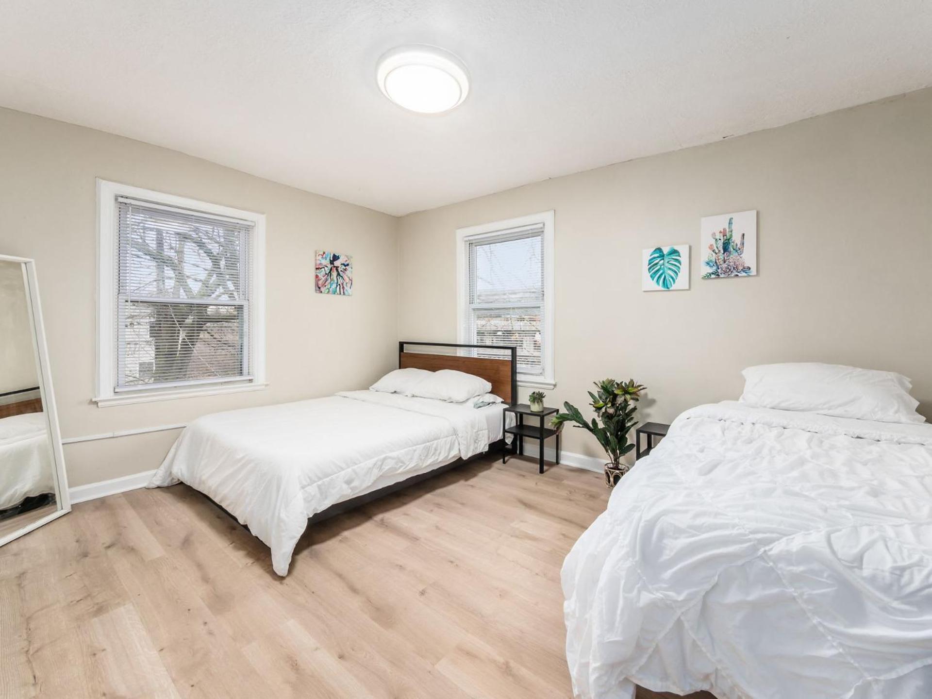 Vila Housepitality - The Osu Mansion- Osu Sleeps 20 Columbus Exteriér fotografie